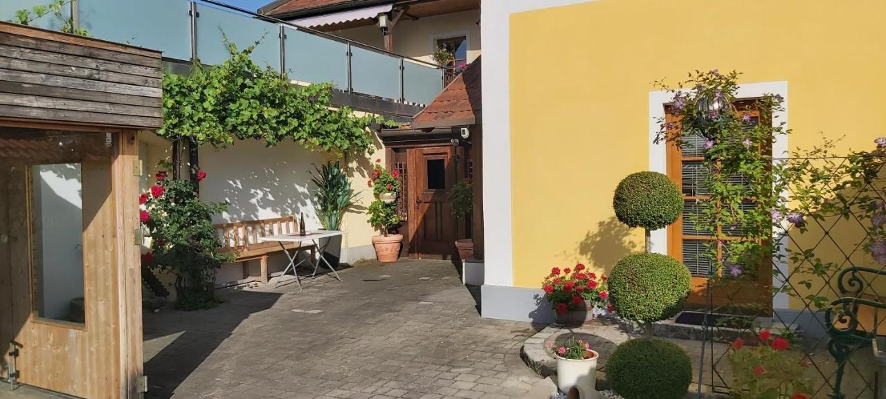 Apartamento Stift Goettweigblick Furth bei Gottweig Exterior foto
